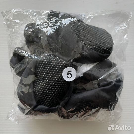 Меховые сапожки для собаки