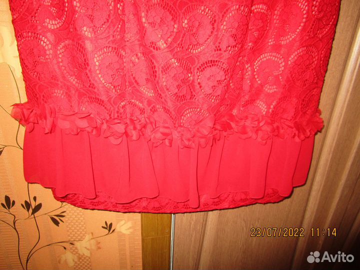 Платье гипюровое р. 52