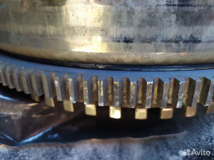 Маховик демпферный Mercedes Vito 639