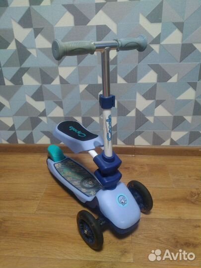 Самокат детский трехколесный с сиденьем