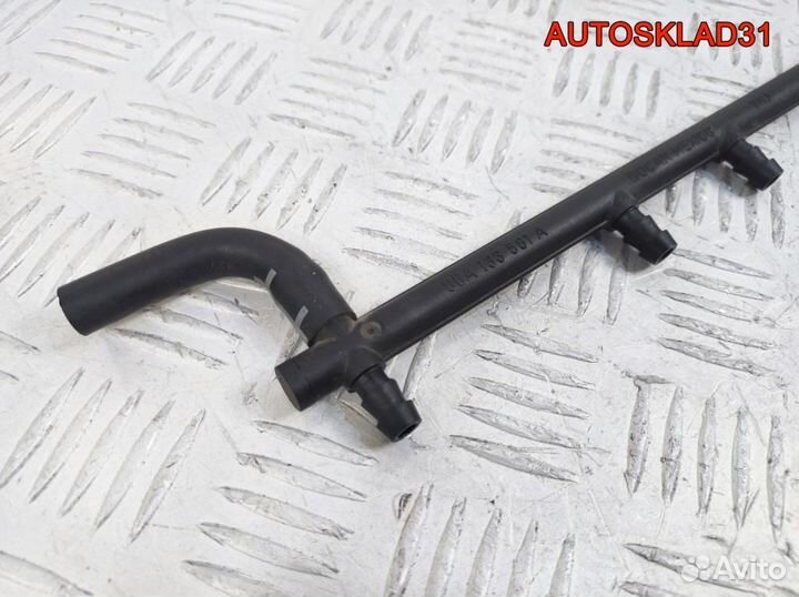 Трубка топливная VW Golf 4 2,0 AZJ 06A133581A