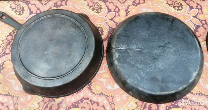 Три советские чугунные сковороды