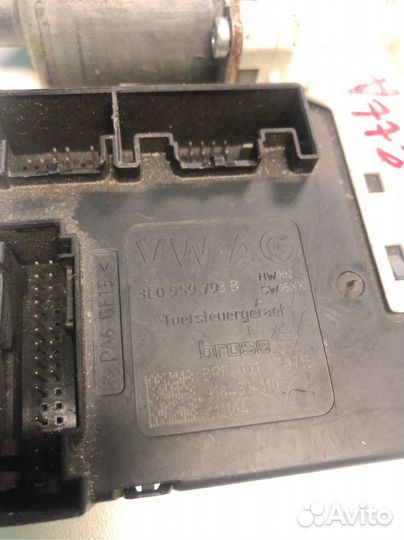 Моторчик стеклоподъемника передний левый Vw Jetta