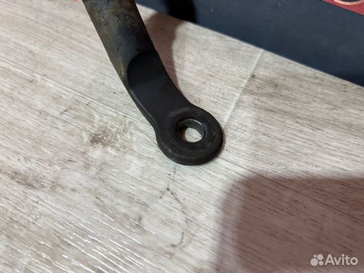 Стабилизатор подвески (поперечной устойчивости)