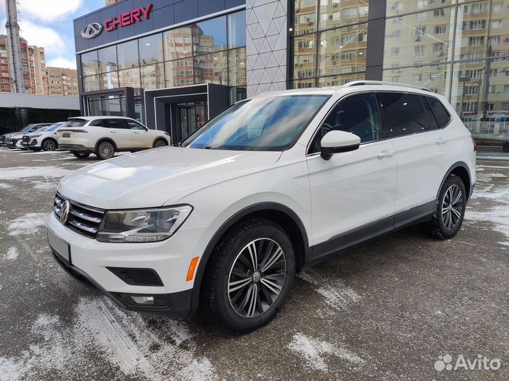 Volkswagen Tiguan 2.0 AT, 2017, 98 000 км