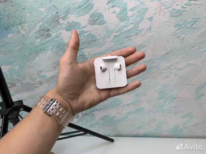 Наушники Apple EarPods Lightning