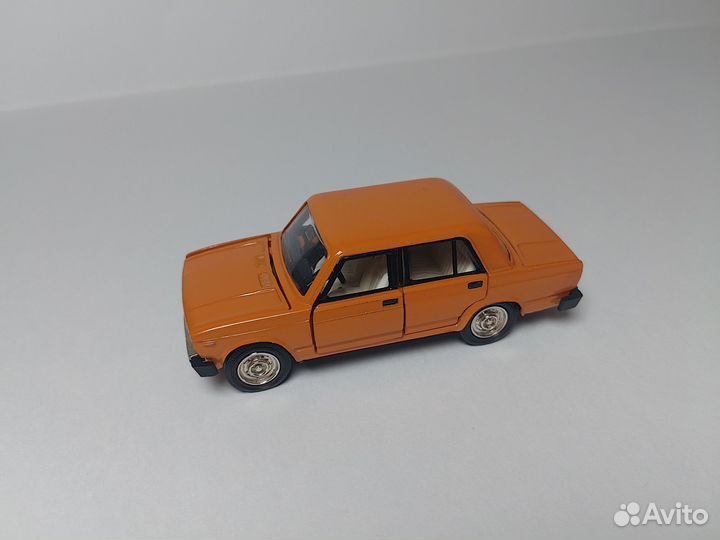 Ваз-2105 СССР 1:43