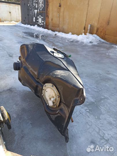 Запчасти от снегохода yamaha nitro xtx