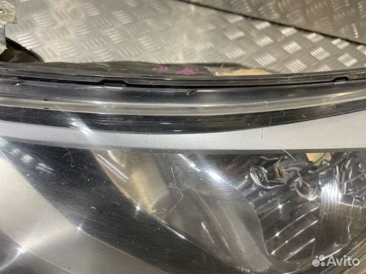 Фара передняя левая Hyundai Solaris 1.6