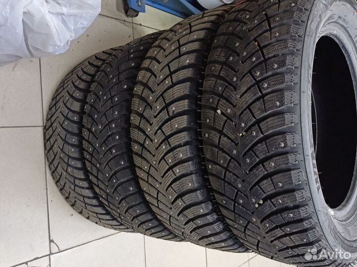Nexen Winguard WinSpike 3 215/60 R16