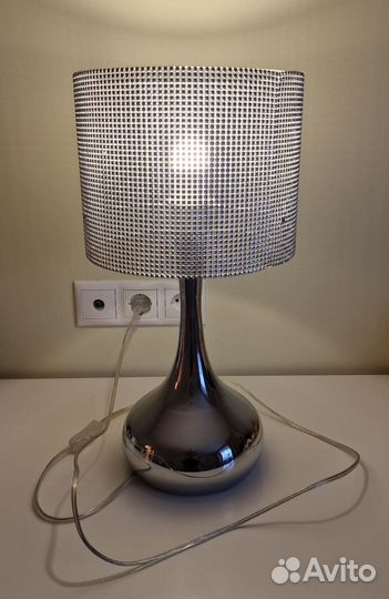 Лампа настольная
