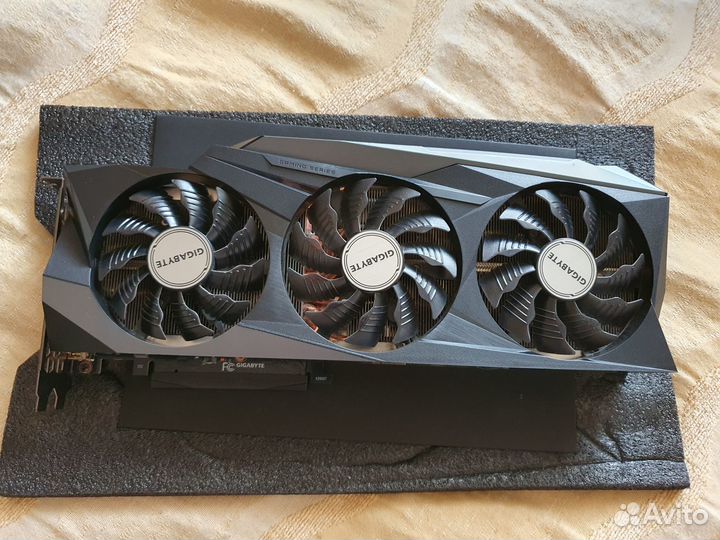 RTX 3080 10GB Gigabyte Gaming OC (не LHR)