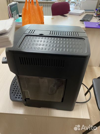 Кофемашина delonghi