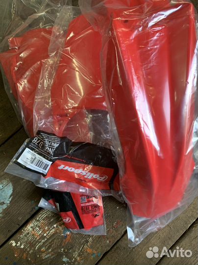 Пластик для кроссового мотоцикла Honda CRF