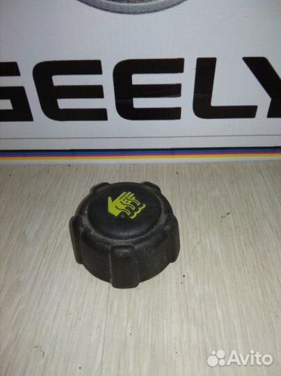 Крышка расширительного бачка Renault logan