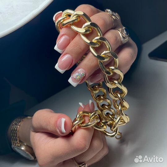 Наращивание ногтей