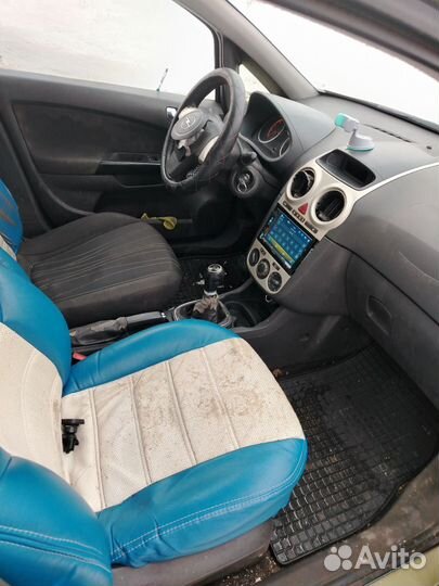 Opel Corsa 1.2 МТ, 2007, битый, 300 000 км
