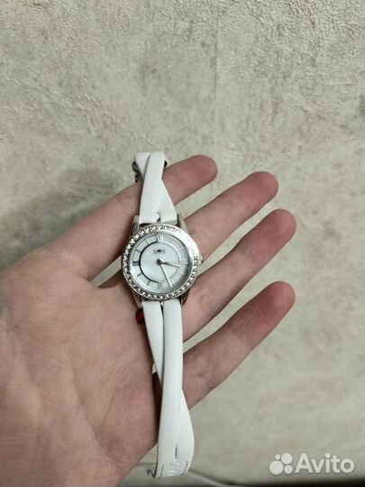 Новые женские часы санлайт с белым ремешком
