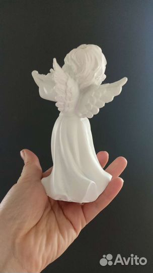 Фигурка статуэтка ангел со скрипкой