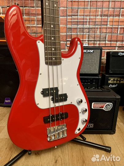 Бас гитара + комбик моделирующий