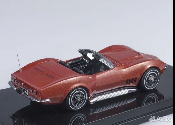 Модель Corvette 1/43