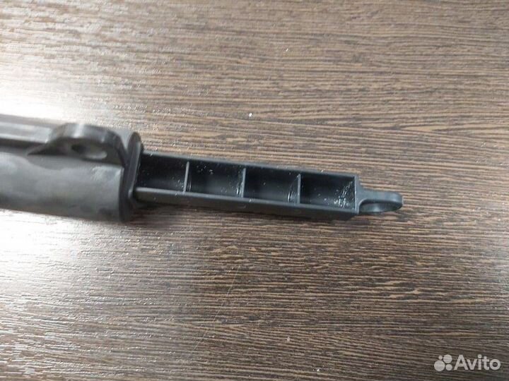 Демпфер бардачка Mitsubishi Outlander III GF3W 2.4