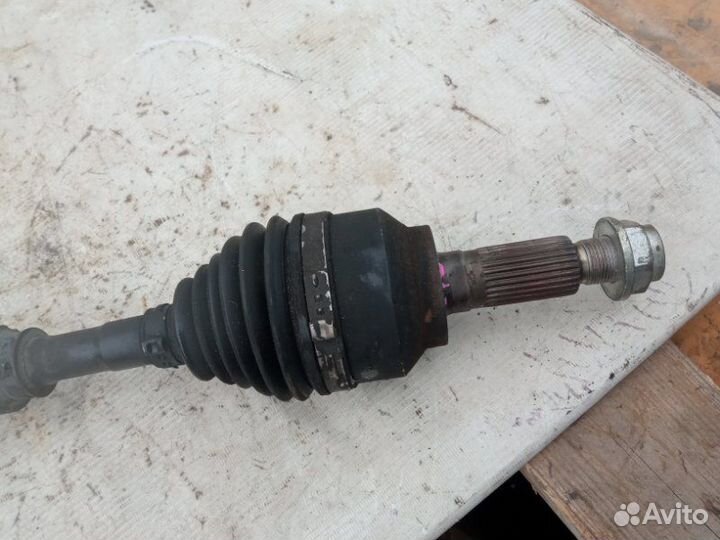 Привод лев. перед. Mazda Axela