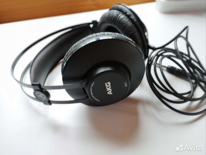 Наушники AKG K 52