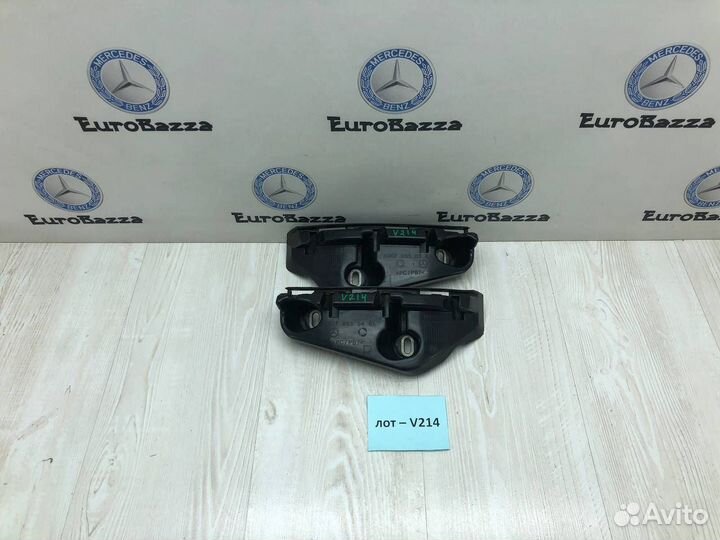 Кронштейн заднего бампера Mercedes W207
