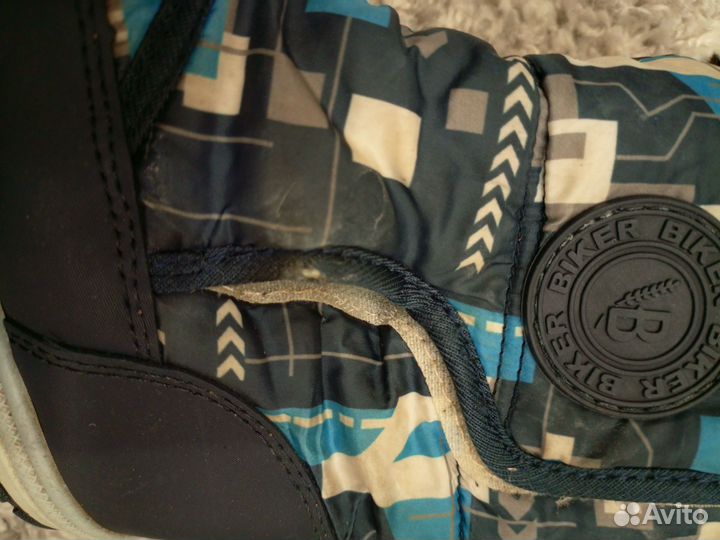 Обувь на мальчика 28. Угги, дутики