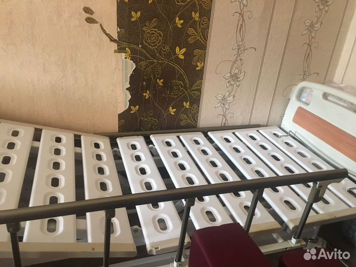 Кровать медицинская