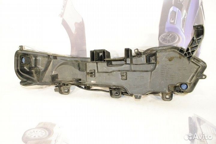 Фара противотуманная передняя левая Lexus Nx rest