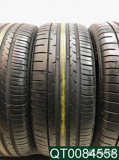 Dunlop SP Sport Maxx 050+ 215/55 R17 96P