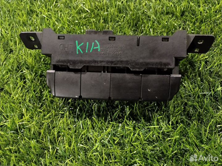 Блок кнопок Kia Ceed (JD) II