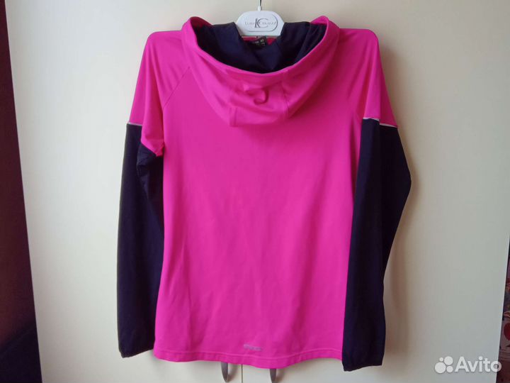 Спортивная одежда для девочки 164