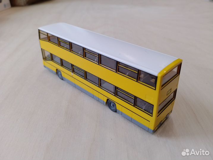 Автобус MAN D89