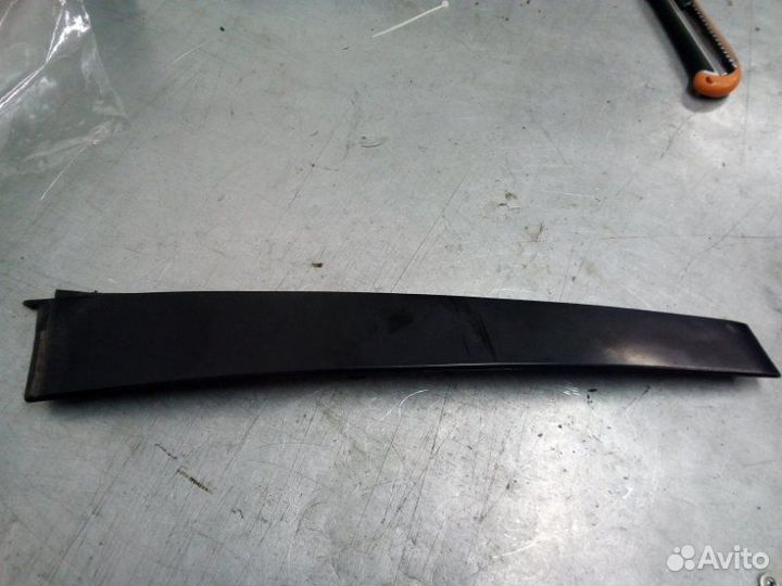 Накладка стекла задняя левая Chevrolet Lacetti