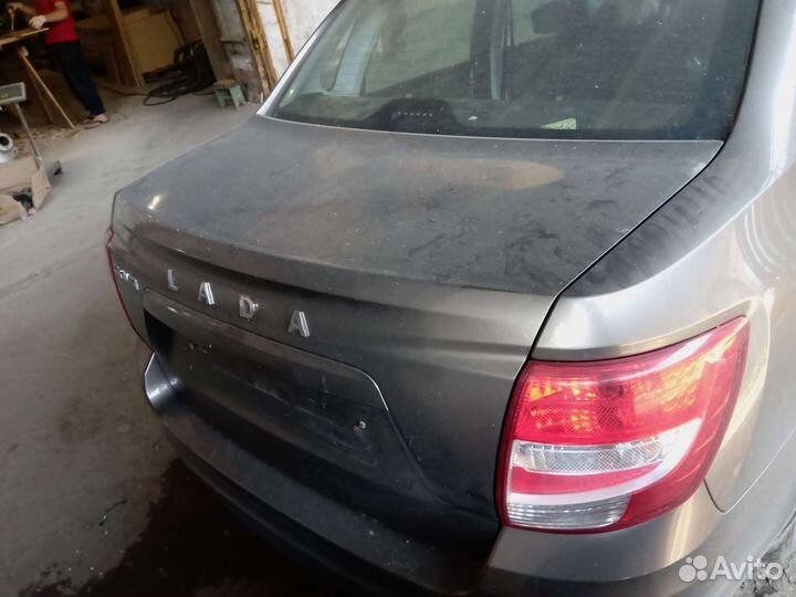 Крышка багажника granta FL