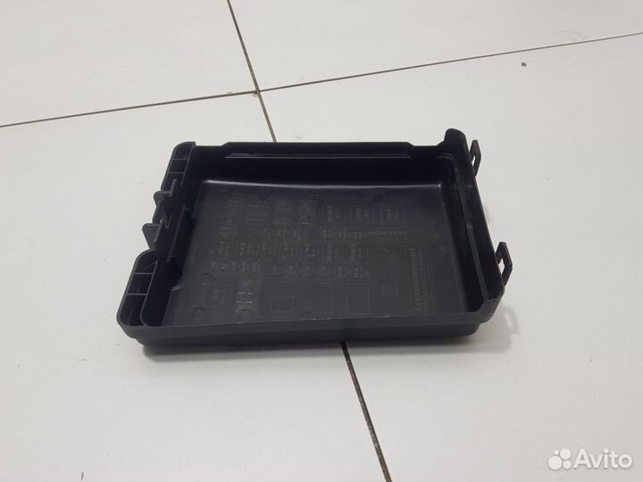 Крышка блока предохранителей (Changan CS75 FL)