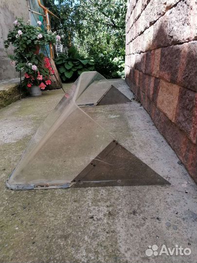 Ветровое стекло на лодку