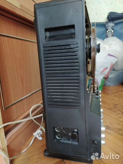 Катушечный магнитофон Астра 209