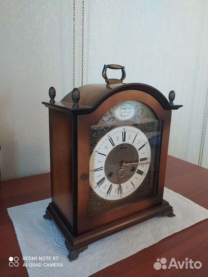 Каминные часы с боем