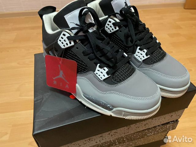 Кроссовки Nike Air Jordan 4