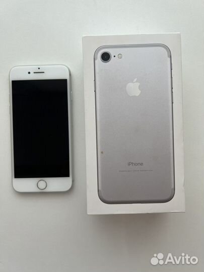 iPhone 7, 32 ГБ