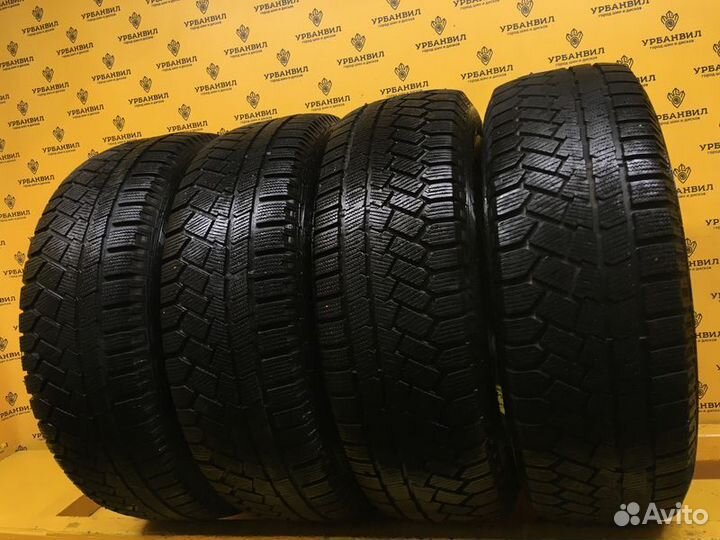 Gislaved Soft Frost 200 SUV 225/65 R17 102T