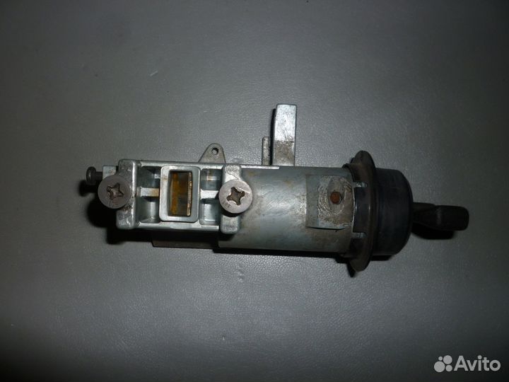 Замок зажигания Chevrolet Cavalier II 2.2