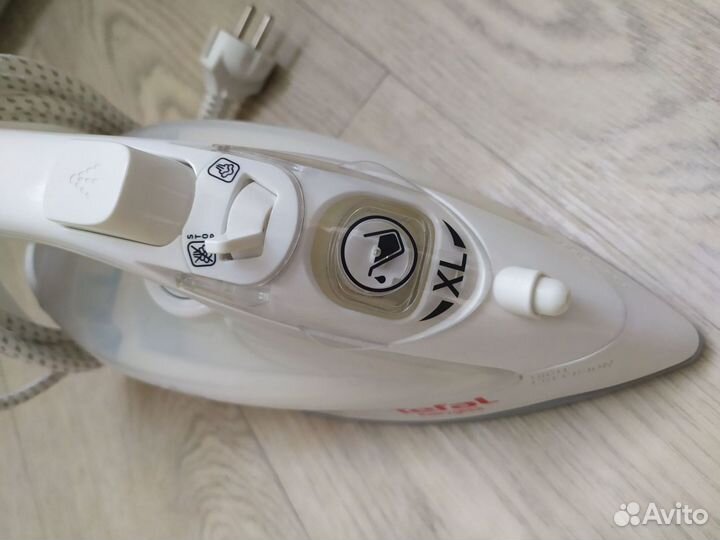 Утюг Tefal Easygliss