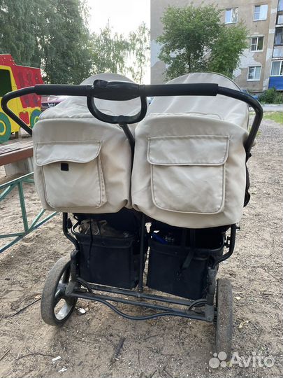 Прогулочная коляска для двойни или погодок