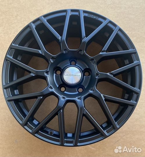 Диски литые R17 X131 BKM разболтовка 5*114,3 новые