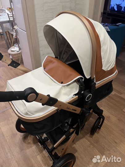 Продам детскую коляску 3 в 1